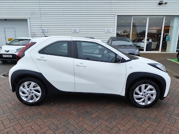 Used Toyota Aygo X 2025 for sale - 77235551: Photo