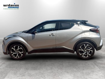 Used Toyota C-HR 2018 for sale - 79230175: Photo