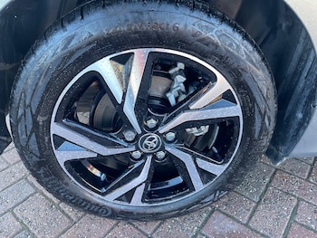 Used Toyota Yaris 2024 for sale - 76415278: Photo