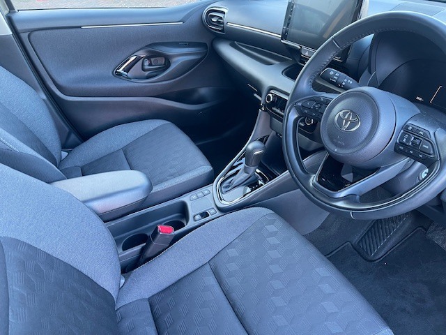 Used Toyota Yaris 2024 for sale - 76415278: Photo 8