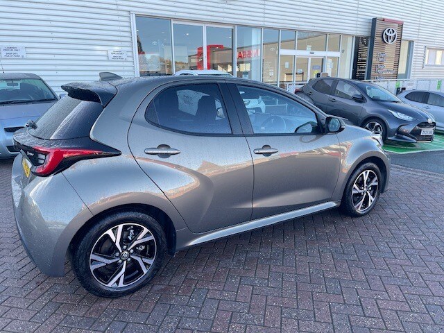 Used Toyota Yaris 2024 for sale - 76415278: Photo 9