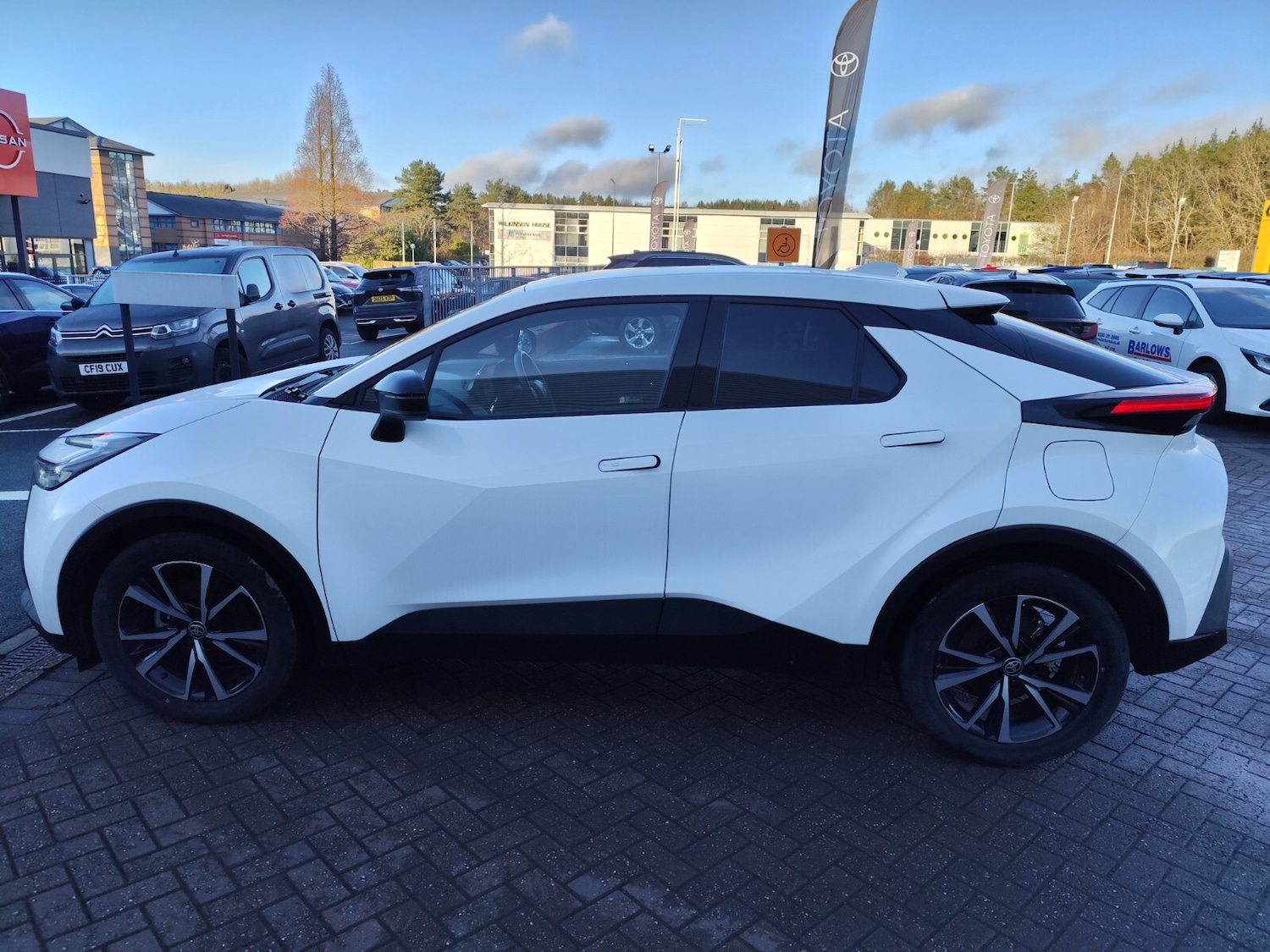 Used Toyota C-HR 2024 for sale - 76894627: Photo 8