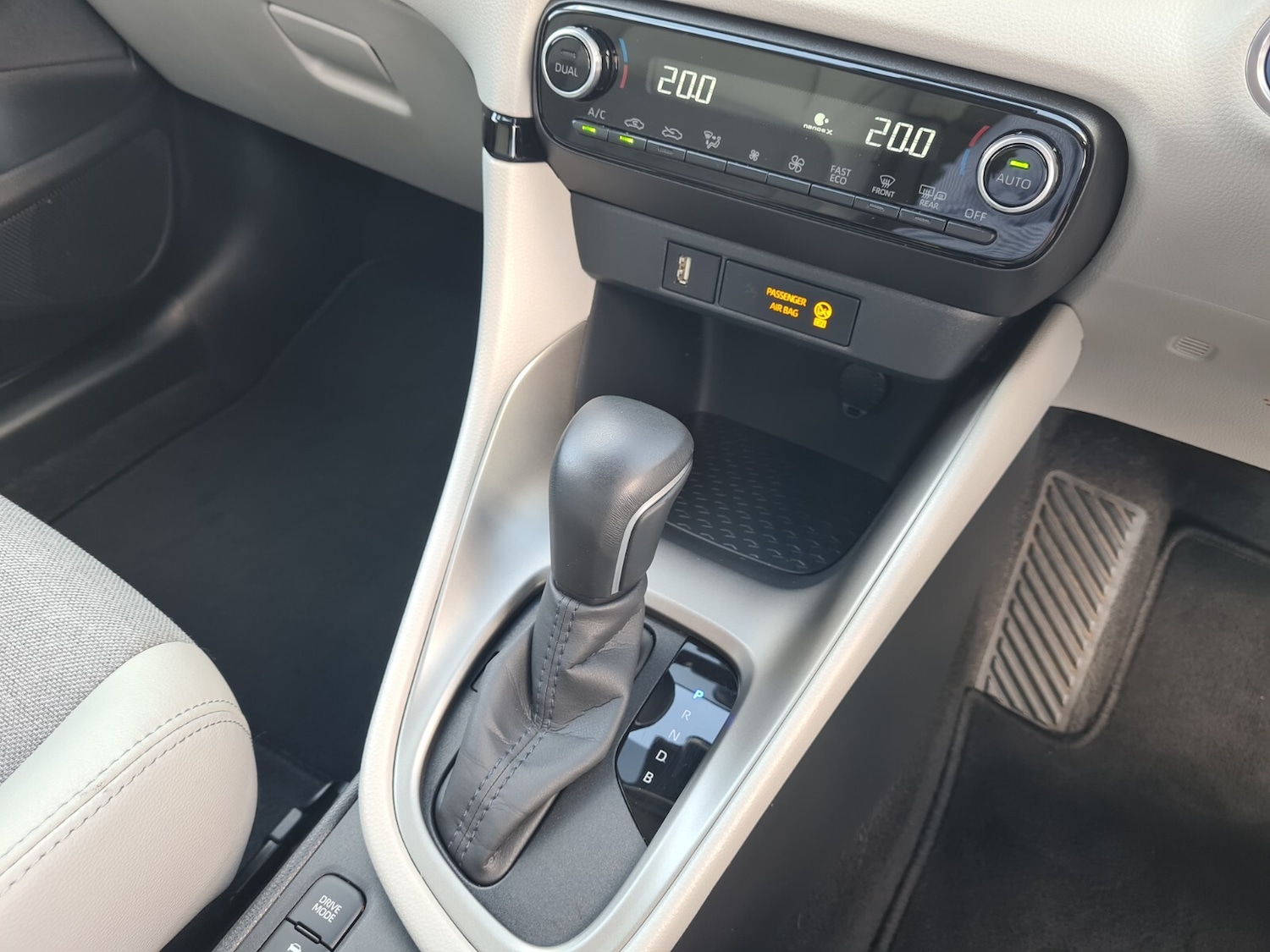 Used Toyota Yaris 2024 for sale - 77137653: Photo 16