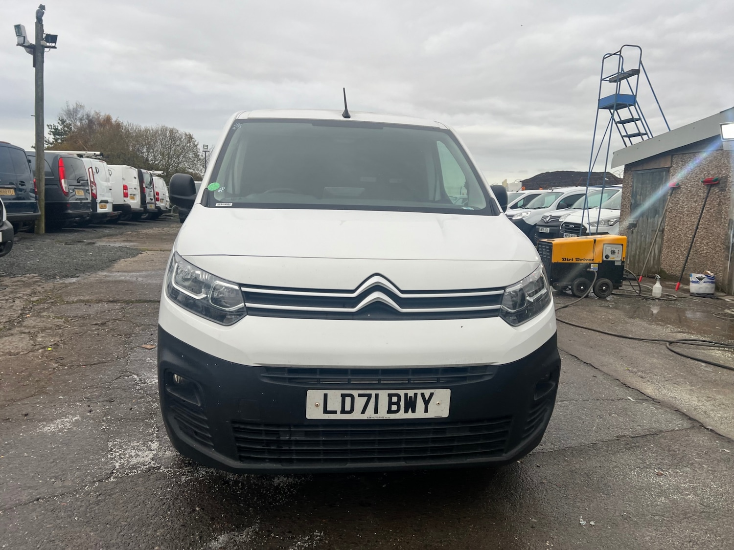 Used Citroen Berlingo 2021 for sale - 76693071: Photo 4