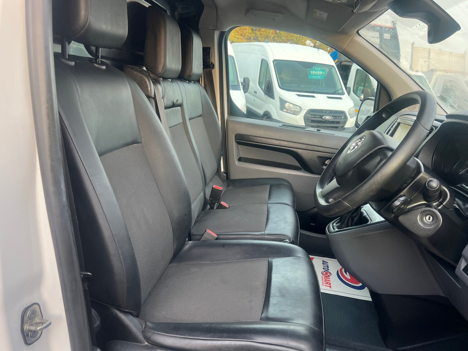 Used Vauxhall Vivaro 2022 for sale - 77347630: Photo 4