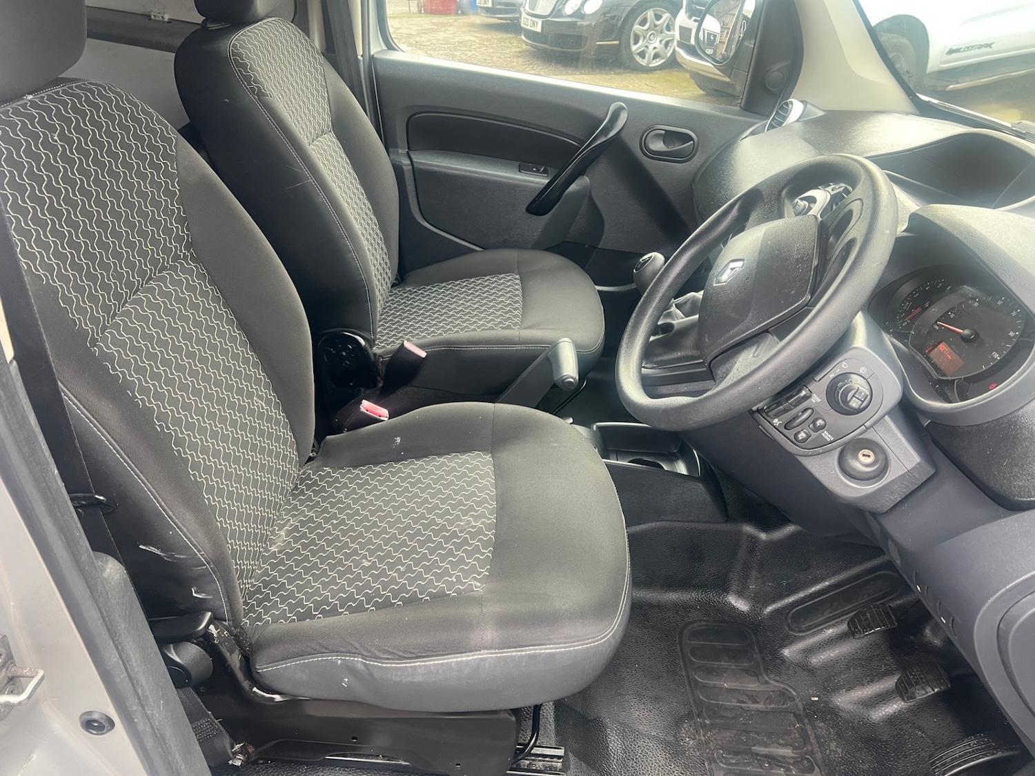 Used Renault Kangoo 2015 for sale - 76581164: Photo 6