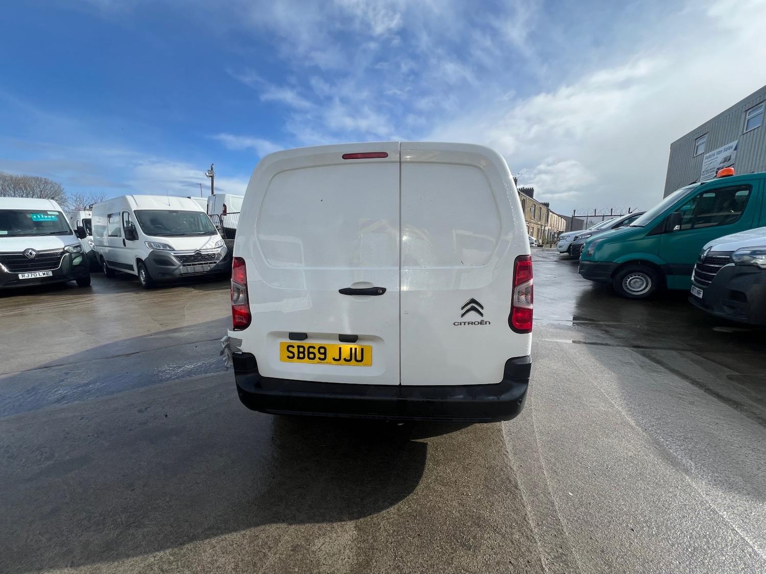 Used Citroen Berlingo 2020 for sale - 77961363: Photo 4