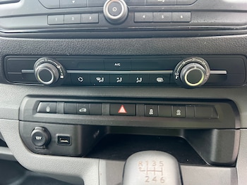 Used Vauxhall Vivaro 2021 for sale - 78038571: Photo