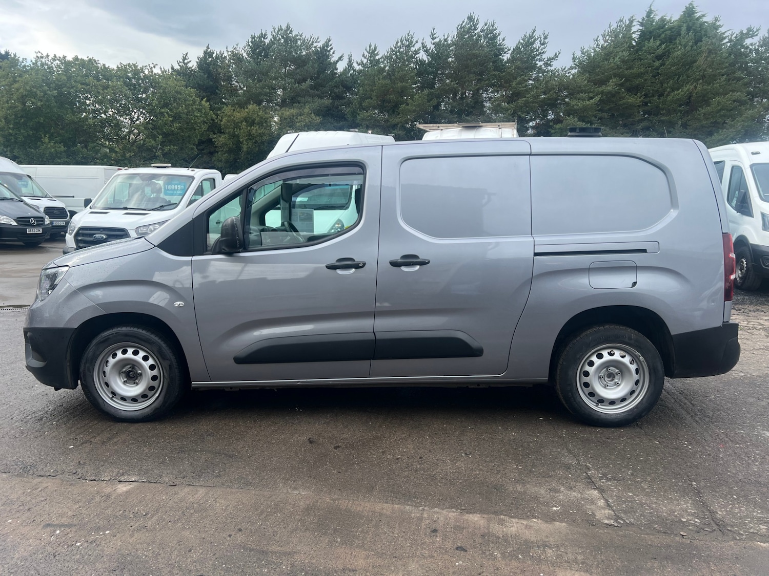 Used Vauxhall Combo 2020 for sale - 76915131: Photo 8