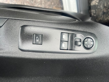 Vauxhall Combo feature image 2