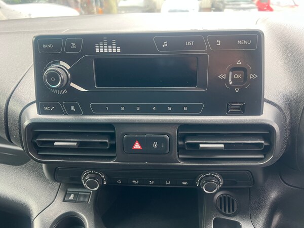Used Vauxhall Combo 2019 for sale - 76276079: Photo 5
