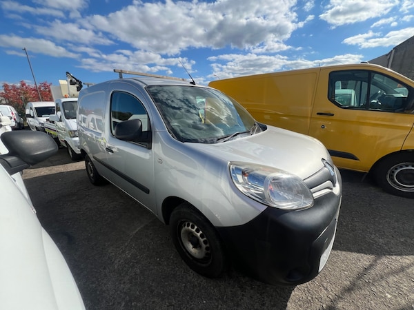 Used Renault Kangoo 2015 for sale - 76234543: Photo 2
