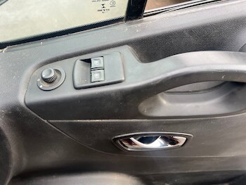 Used Vauxhall Vivaro 2017 for sale - 78315112: Photo