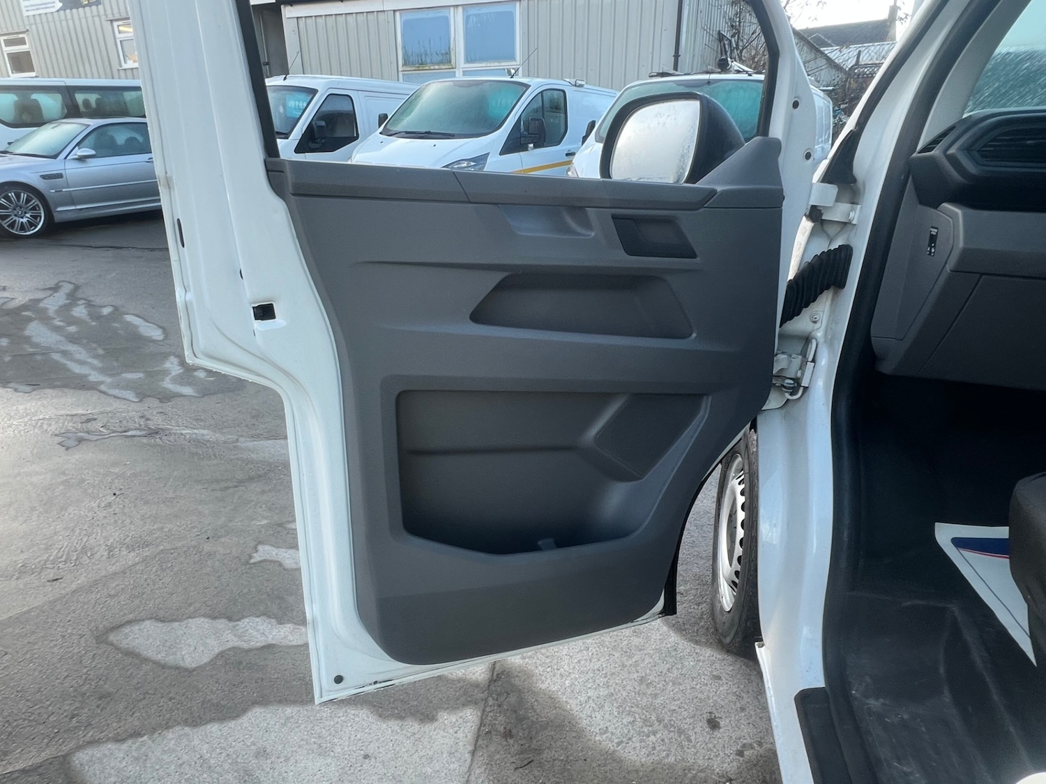 Used Volkswagen Transporter 2021 for sale - 77004364: Photo 10