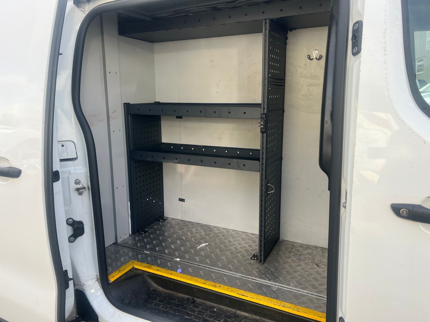 Used Peugeot Expert 2021 for sale - 77740349: Photo 5