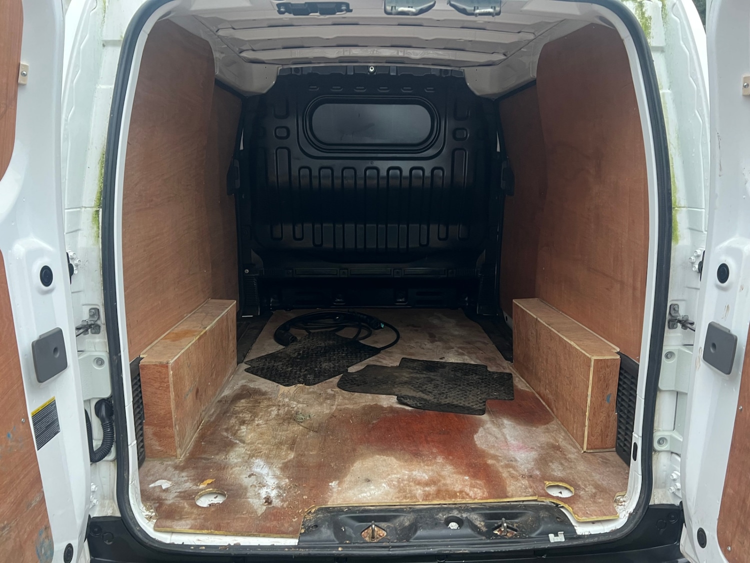 Used Nissan e-NV200 2020 for sale - 77138008: Photo 3