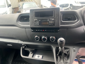 Used Renault Master 2021 for sale - 78722206: Photo