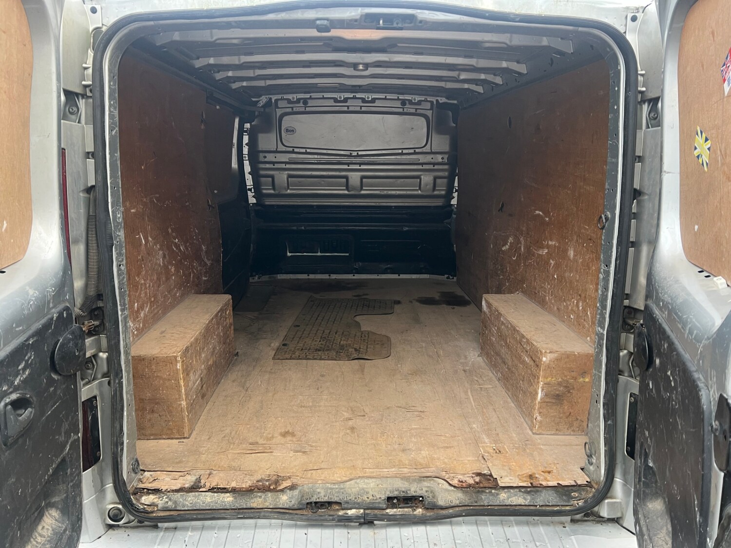 Used Vauxhall Vivaro 2017 for sale - 77917603: Photo 6