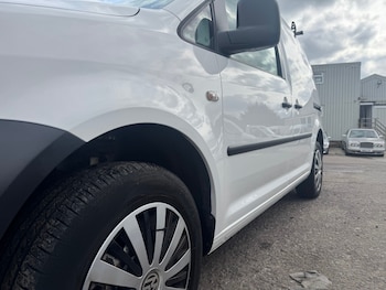 Used Volkswagen Caddy 2014 for sale - 75957765: Photo