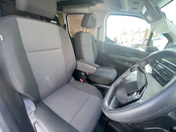 Used Vauxhall Combo 2024 for sale - 79523112: Photo