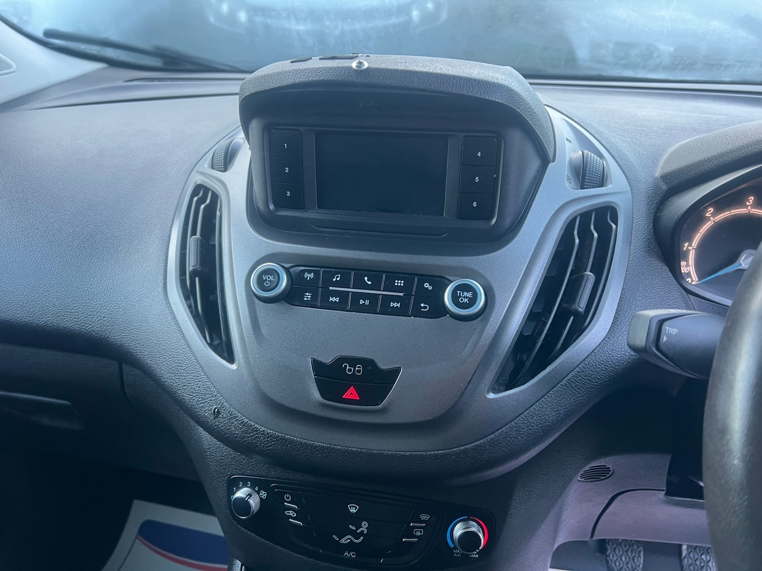 Used Ford Transit Courier 2020 for sale - 76958583: Photo 13