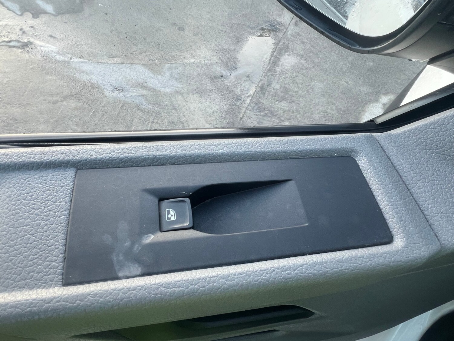 Used Volkswagen Transporter 2021 for sale - 77660901: Photo 11