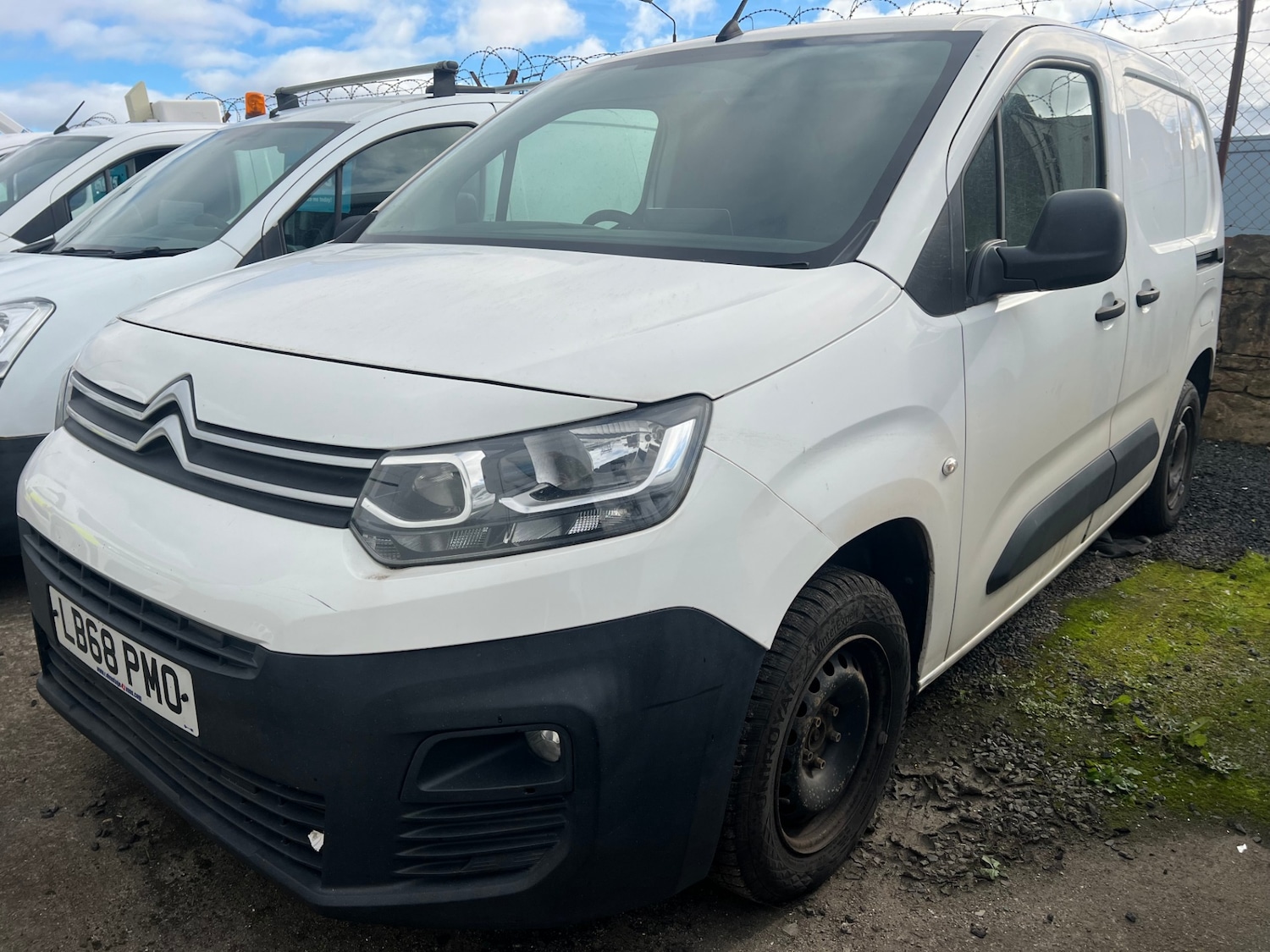 Used Citroen Berlingo 2019 for sale - 76416172: Photo 3
