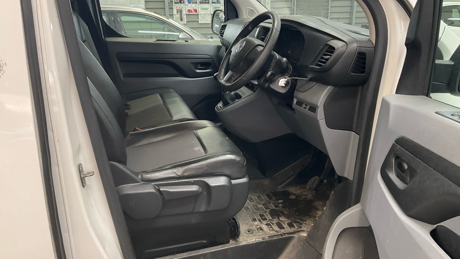 Used Vauxhall Vivaro 2019 for sale - 77661459: Photo 3