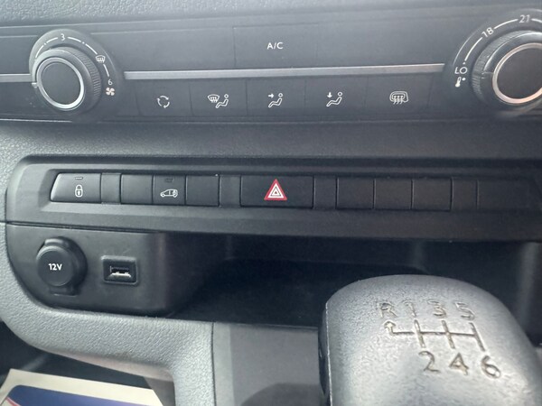 Used Vauxhall Vivaro 2020 for sale - 76208668: Photo 7