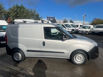 Used Vauxhall Combo 2018 for sale - 77003790: Photo
