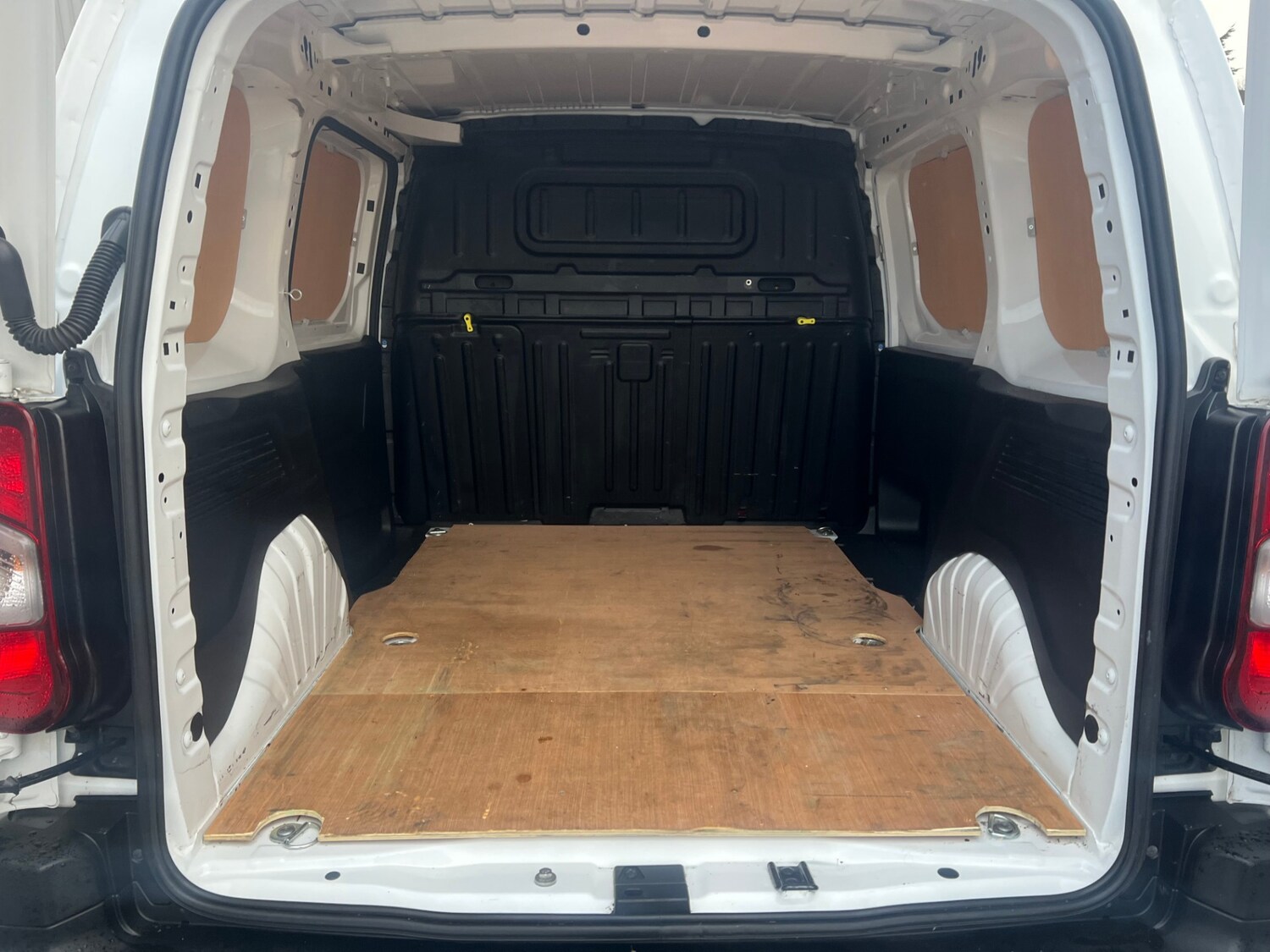 Used Peugeot Partner 2021 for sale - 77529756: Photo 6