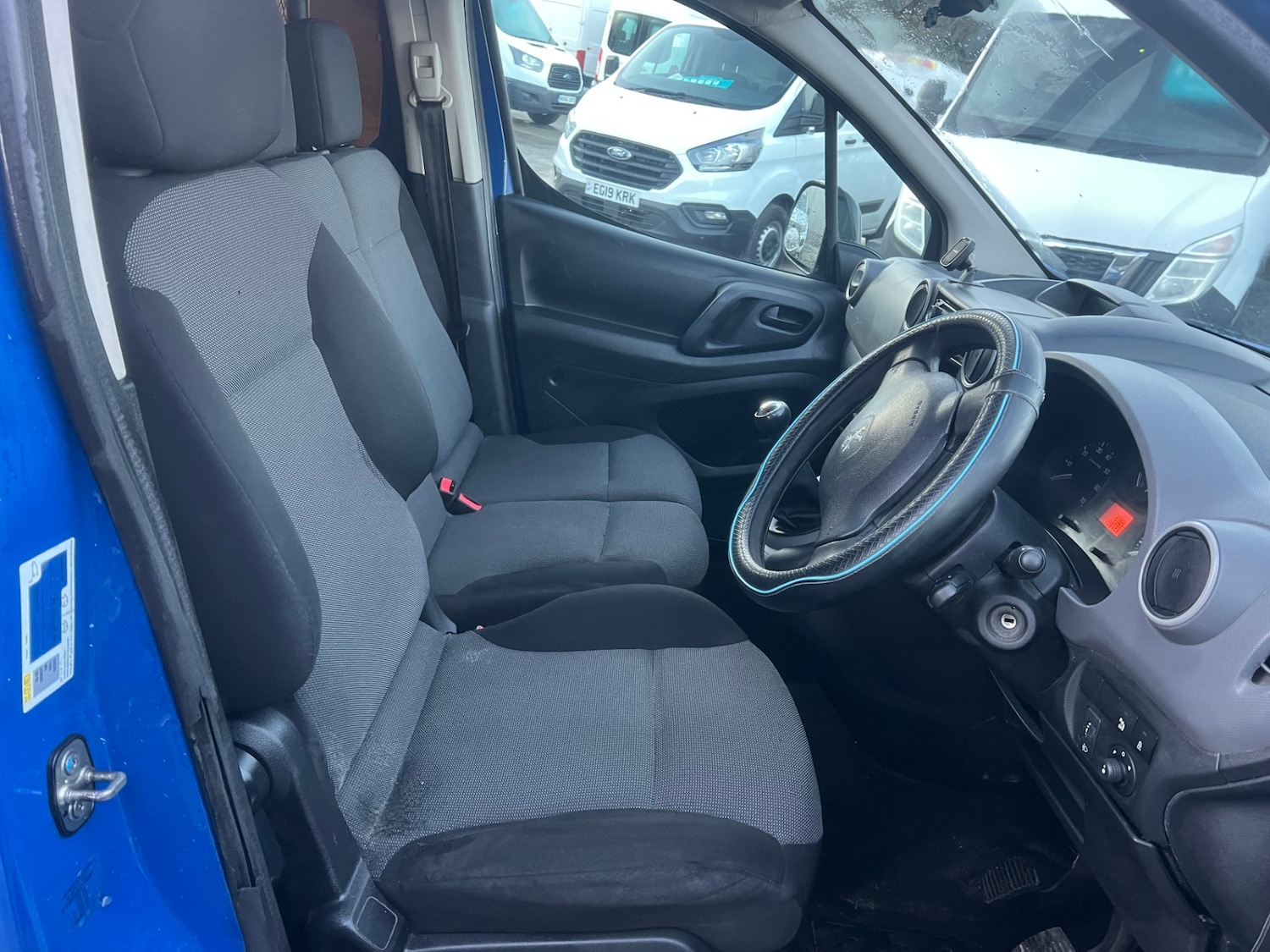 Used Peugeot Partner 2018 for sale - 77054882: Photo 2
