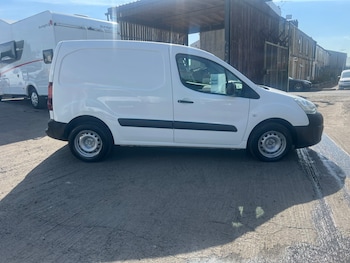 Used Citroen Berlingo 2017 for sale - 79363507: Photo