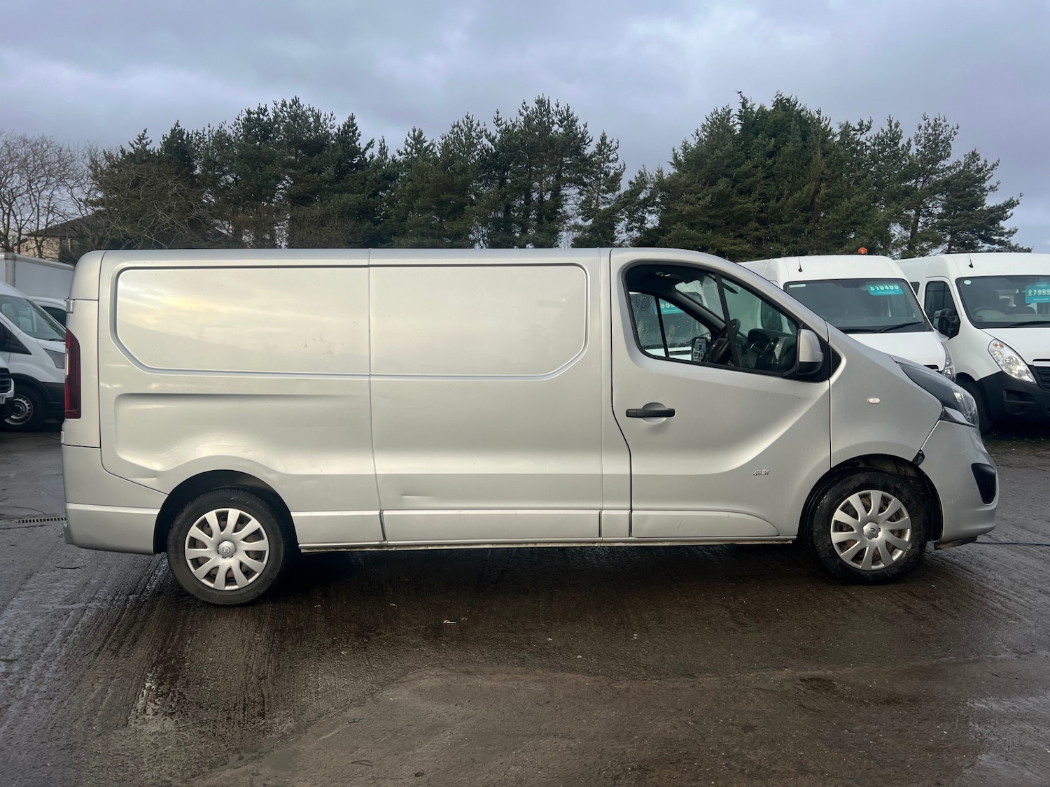 Used Vauxhall Vivaro 2017 for sale - 77740466: Photo 7