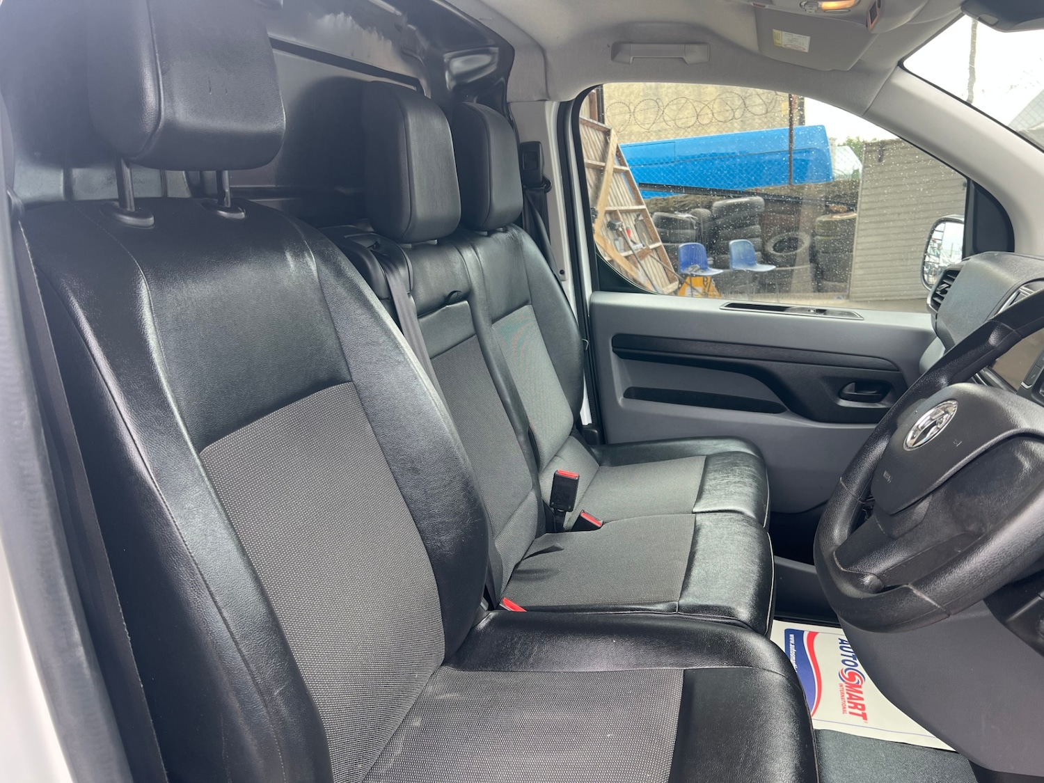 Used Vauxhall Vivaro 2022 for sale - 76415316: Photo 9