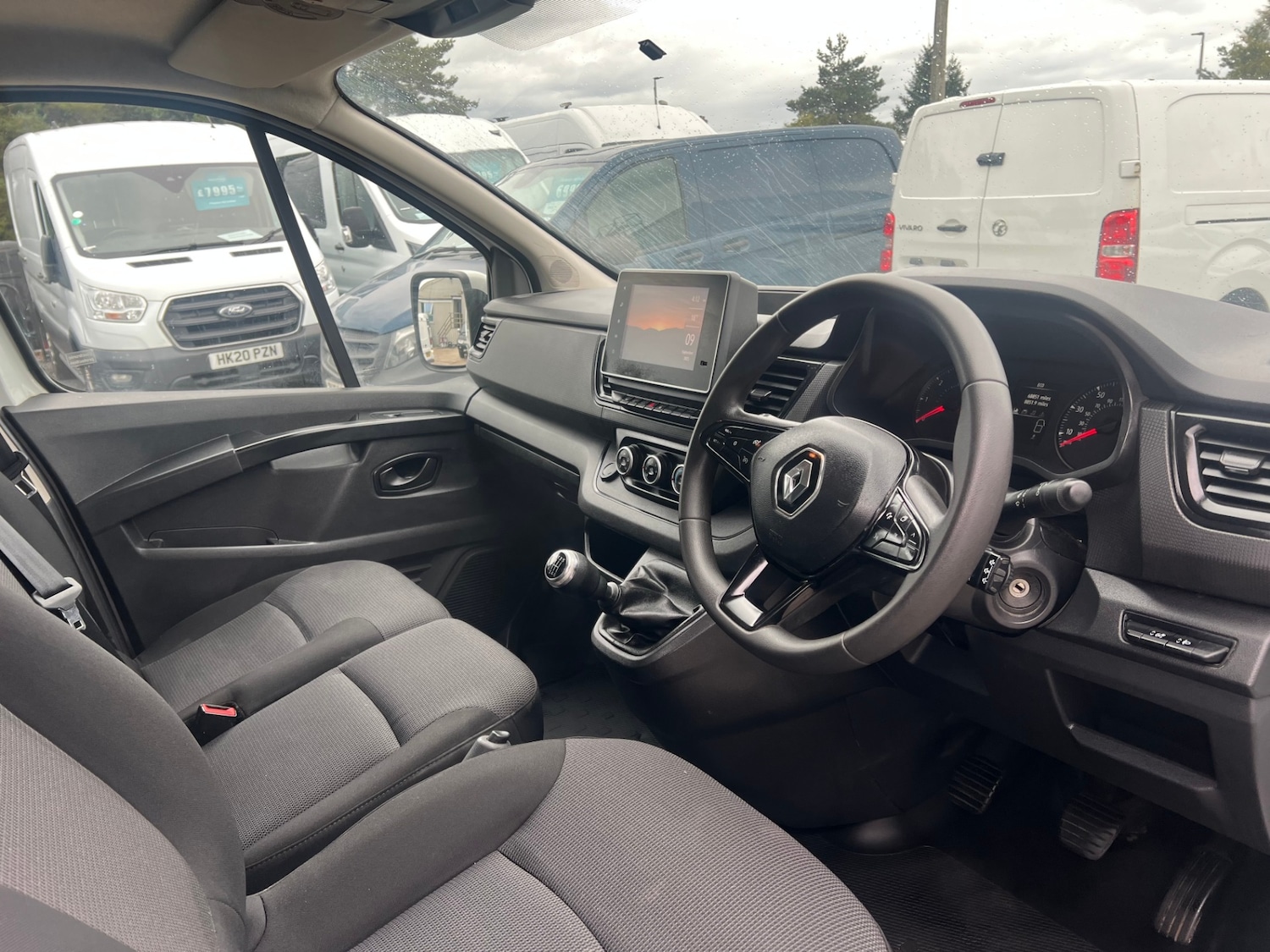 Used Renault Trafic 2022 for sale - 77043136: Photo 4