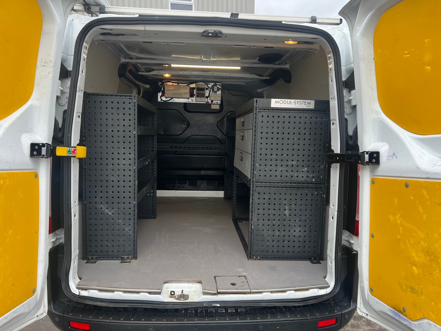 Used Ford Transit Custom 2020 for sale - 77917550: Photo 6