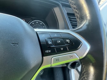 Used Volkswagen Transporter 2021 for sale - 77599955: Photo