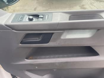 Used Volkswagen Transporter 2022 for sale - 79849274: Photo