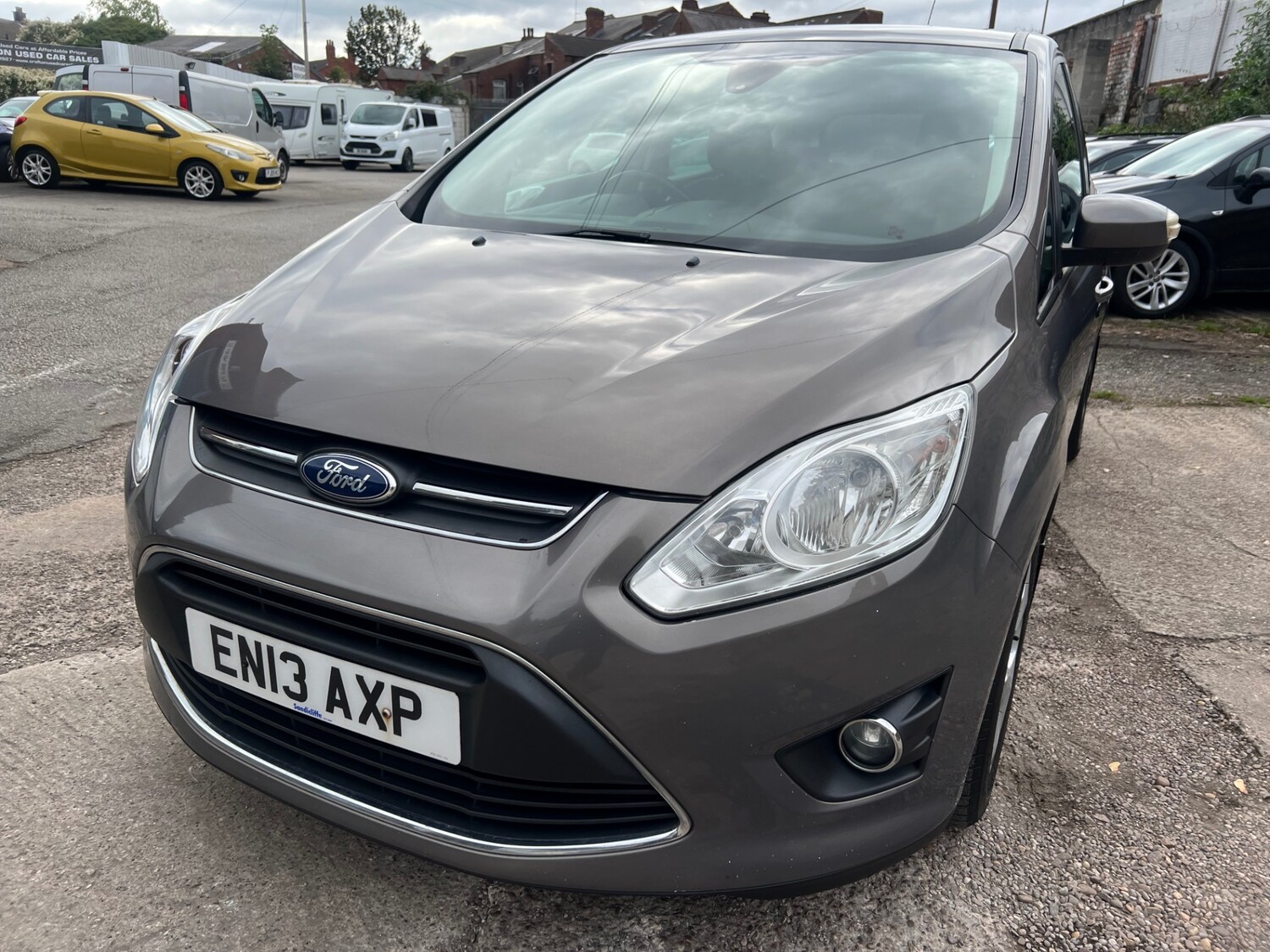 Used Ford C-Max 2013 for sale - 76316542: Photo 4