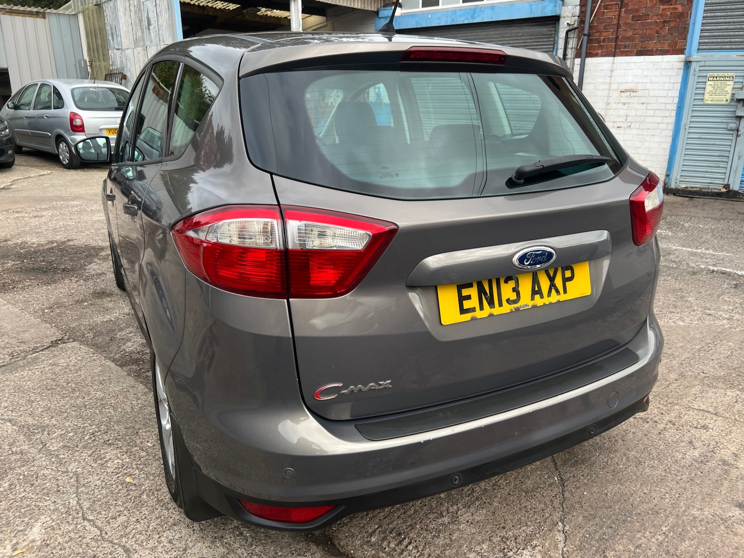 Used Ford C-Max 2013 for sale - 76316542: Photo 8