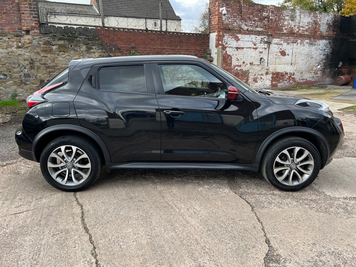 Used Nissan Juke 2016 for sale - 76560197: Photo 13