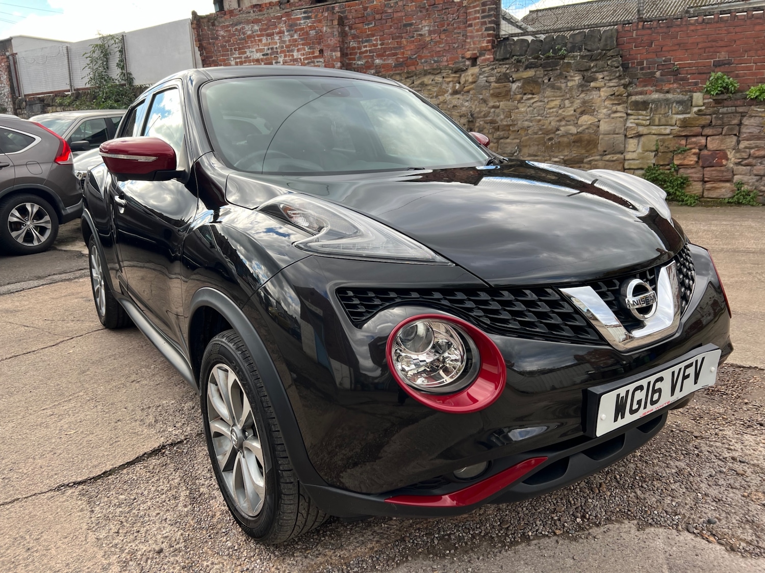 Used Nissan Juke 2016 for sale - 76560197: Photo 2
