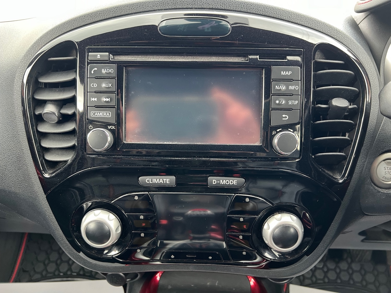 Used Nissan Juke 2016 for sale - 76560197: Photo 22