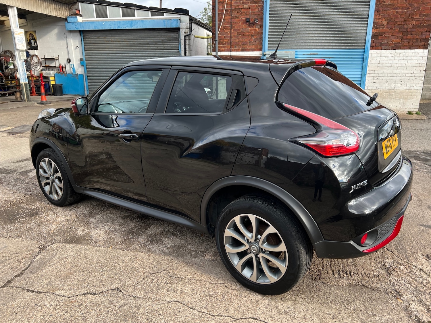 Used Nissan Juke 2016 for sale - 76560197: Photo 7