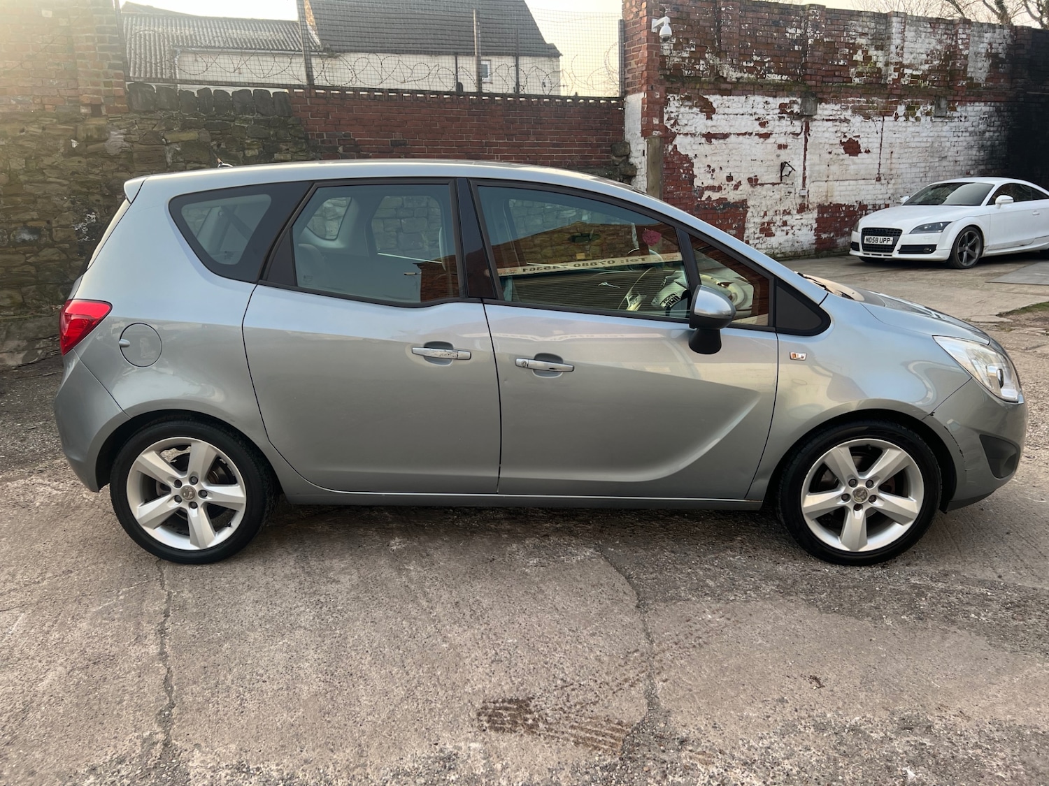 Used Vauxhall Meriva 2010 for sale - 78061488: Photo 12