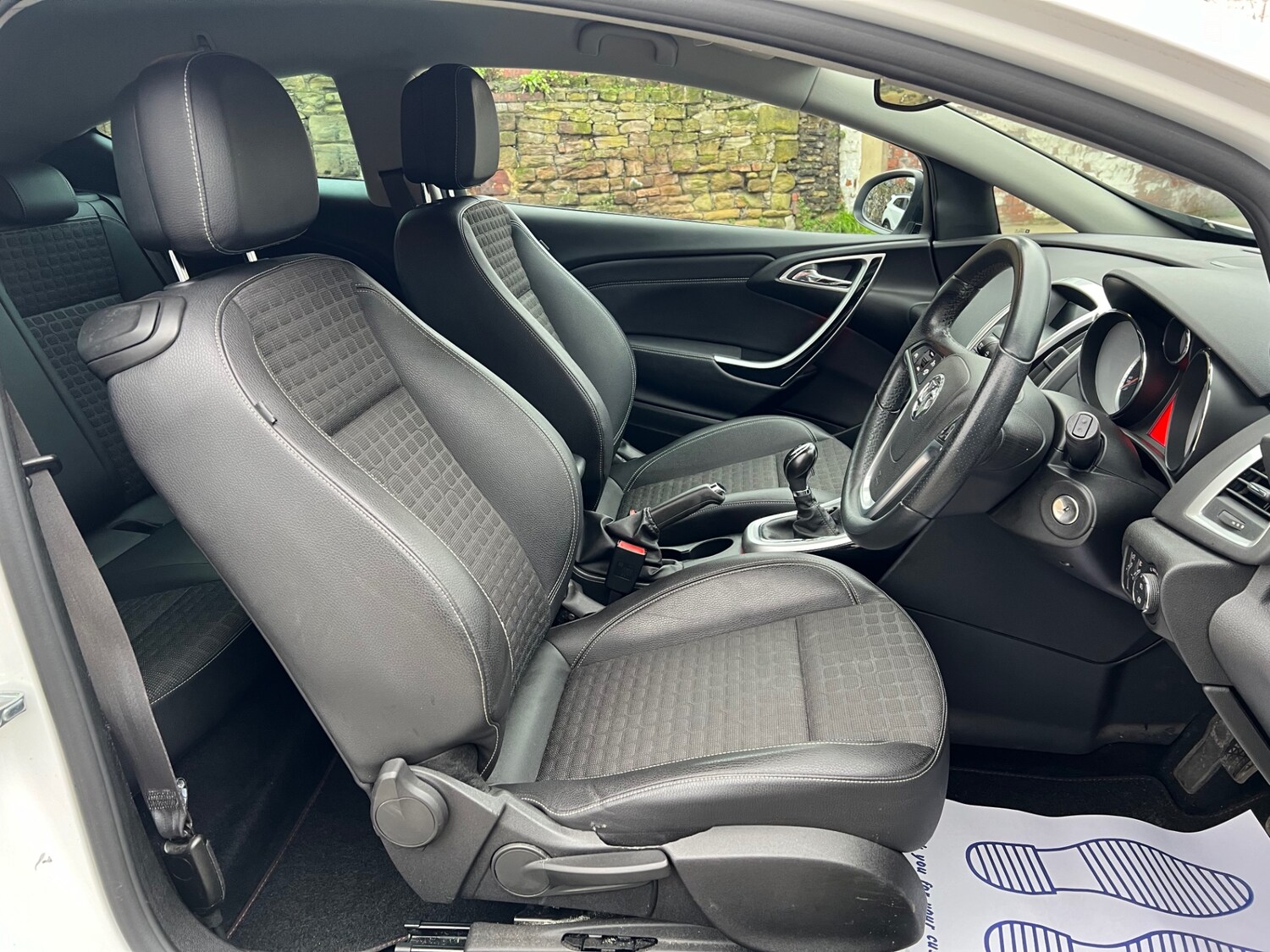 Used Vauxhall Astra GTC 2014 for sale - 77679372: Photo 13