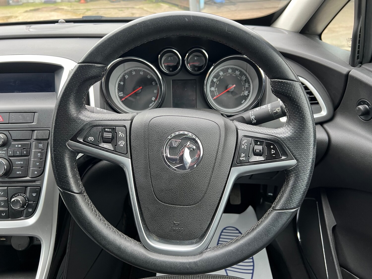 Used Vauxhall Astra GTC 2014 for sale - 77679372: Photo 25