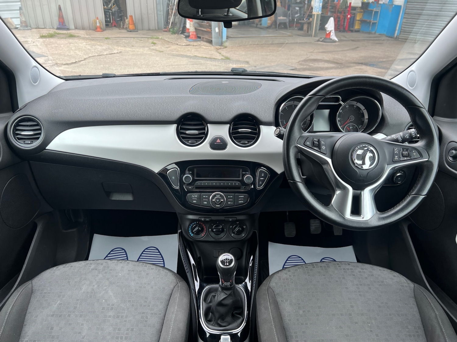 Used Vauxhall ADAM 2015 for sale - 76316434: Photo 18