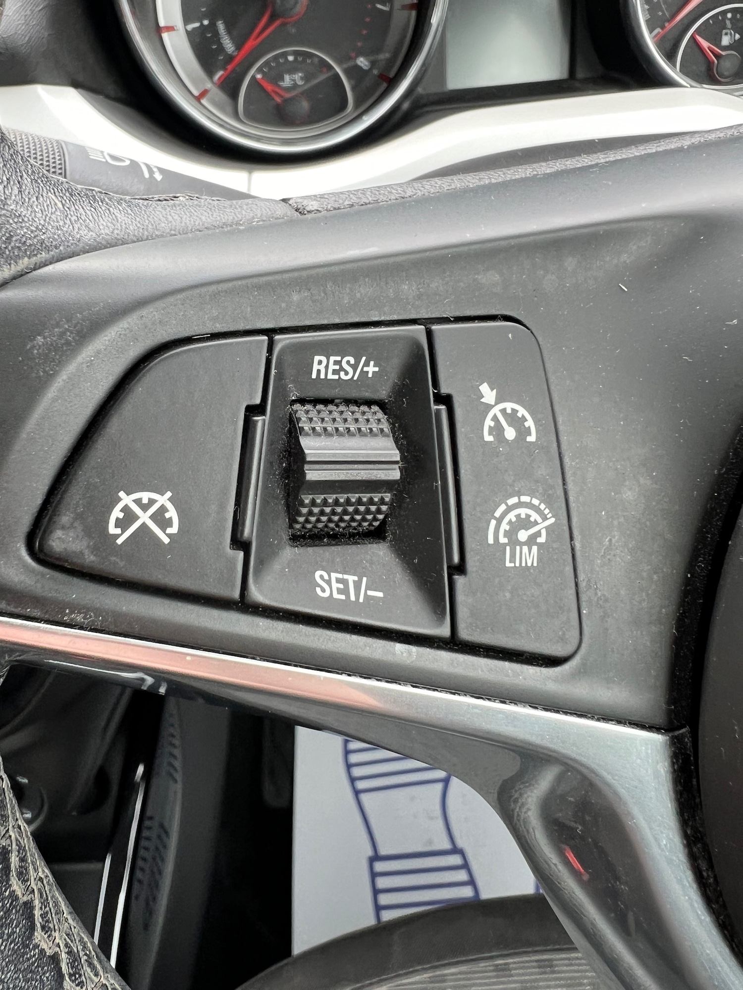 Used Vauxhall ADAM 2015 for sale - 76316434: Photo 24